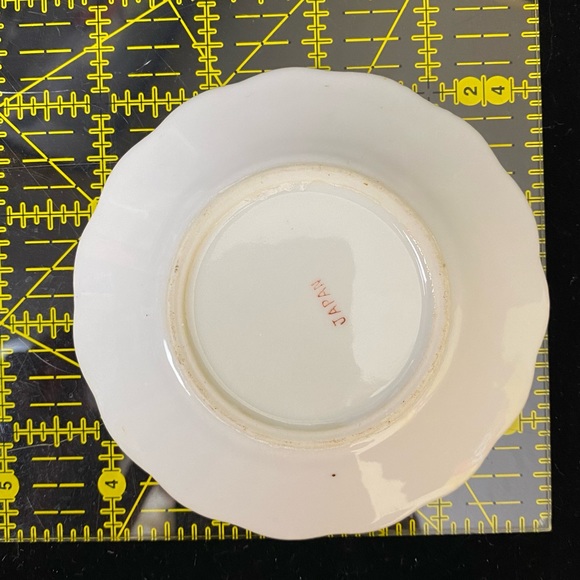 Vintage,  4.25” Texas State Souvenir Japan Made Small China Plate with Gold Trim - Picture 11 of 11